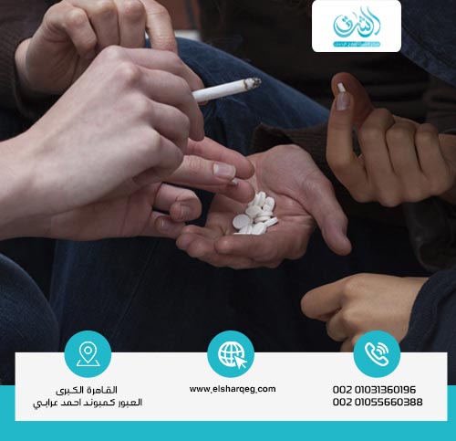 أسباب الإدمان الأكثر شيوعًا بين الشباب الإماراتي